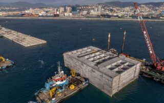 Genova, nuova diga foranea: completata la posa del decimo cassone. Al via le prossime fasi